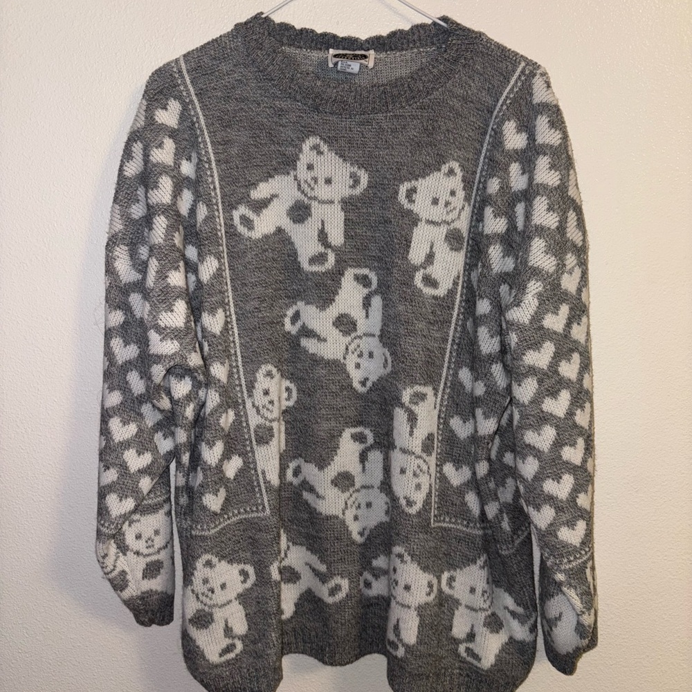 Vintage Classic Essentials Teddy Bear Sweater Measurements! 18W